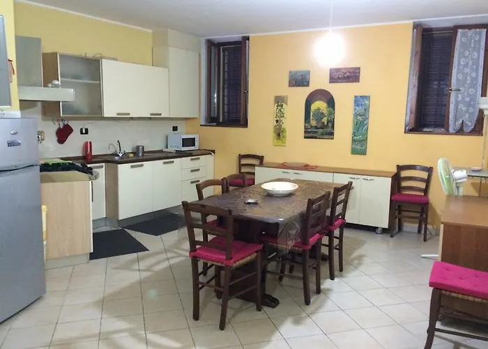 Apartment Largo Del Teatro
